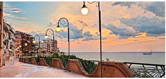 Abruzzo Holiday Ortona Esterno foto